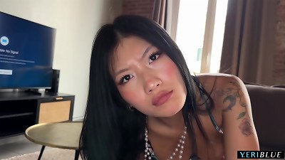 He caught his korean step sis sending nudes!