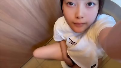 [Toilet masturbation] I wanked so much that my vulva was drenching wet... I squirted a pile today too.